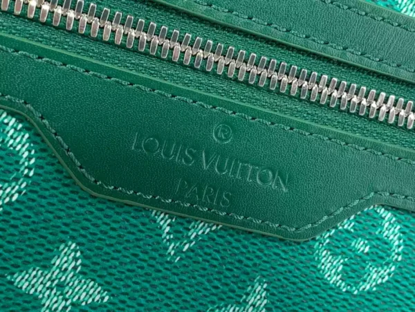 LV Discovery Backpack PM M12780 - RBV97