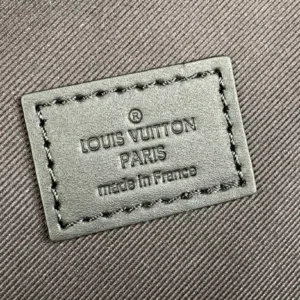 LV Discovery Backpack PM M22558 - RBV91