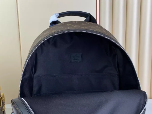 LV Discovery Backpack PM M46684 - RBV90