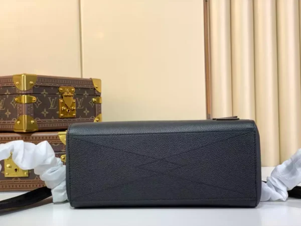 LV Fastline Aerogram Backpack M21367 - RBV94