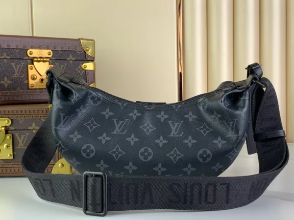 LV Hamac Bag PM Black Monogram Eclipse Canvas M47158 - RBV104