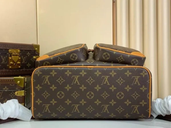 LV Montsouris Cargo Backpack M14015 - RBV98