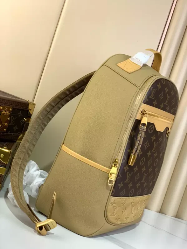 LV Outdoor Backpack M12624 - RBV99