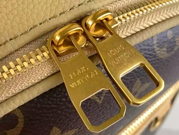 LV Outdoor Backpack M12624 - RBV99