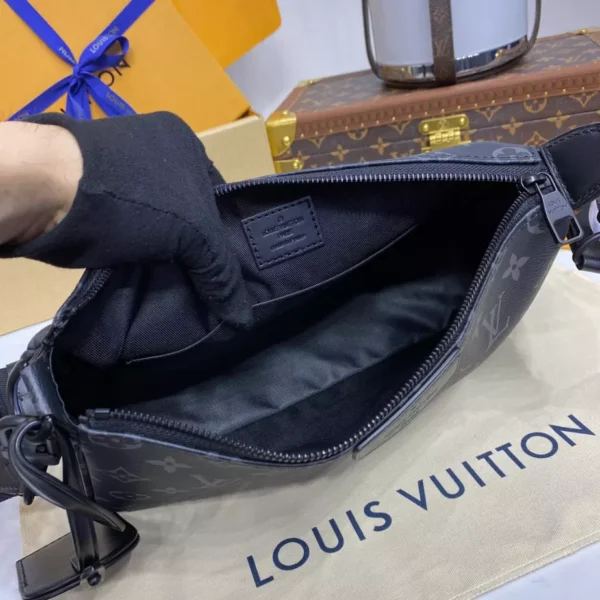 LV Pochette Accessoire XL Black Monogram Eclipse Canvas M11741 - RBV103