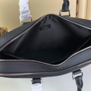 LV Porte Documents Voyage Black Taiga Cowhide Leather - RBV73