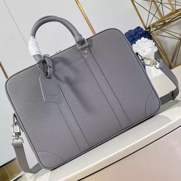 LV Porte Documents Voyage PM - RBV69