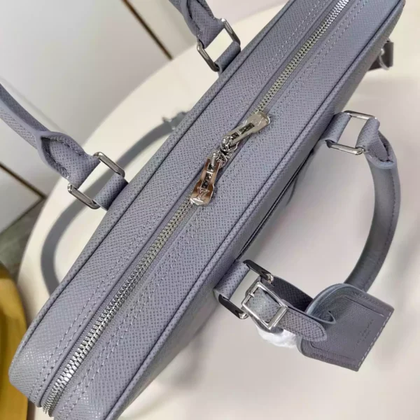 LV Porte Documents Voyage PM - RBV69