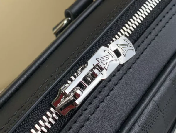 LV Porte-Documents Voyage PM - RBV75