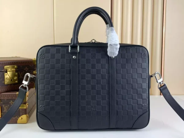 LV Porte-Documents Voyage PM - RBV75