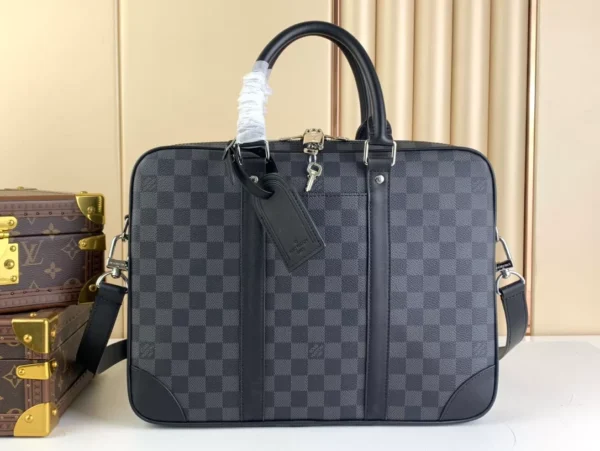 LV Porte-Documents Voyage PM - RBV77