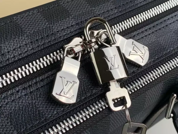 LV Porte Documents Voyage - RBV76