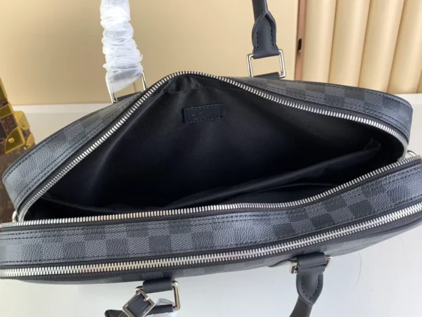 LV Porte Documents Voyage - RBV76