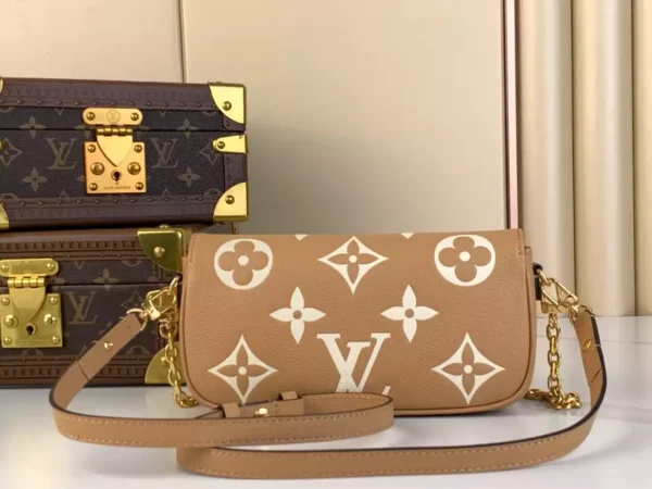 LV Wallet On Chain Ivy M12758 - RLB33