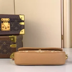 LV Wallet On Chain Ivy M12758 - RLB33