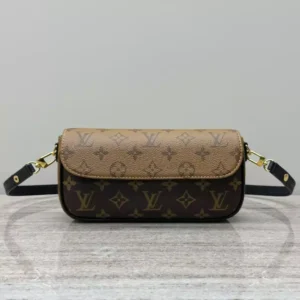 LV Wallet On Chain Ivy M26587 - RLB34