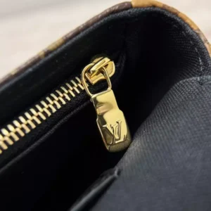 LV Wallet On Chain Ivy M26587 - RLB34