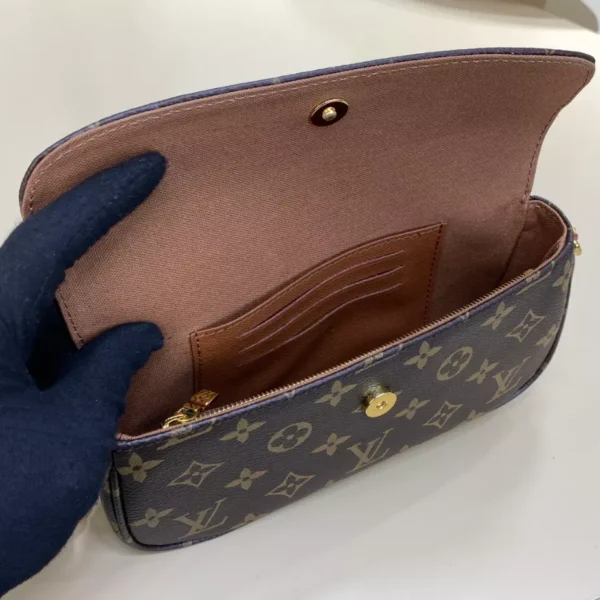 LV Wallet On Chain Ivy M81911 - RLB35
