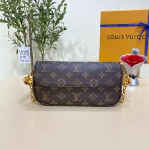 LV Wallet On Chain Ivy M81911 - RLB35