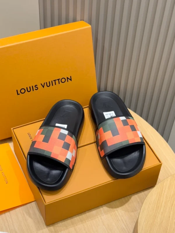 LV Waterfront Mule - S64