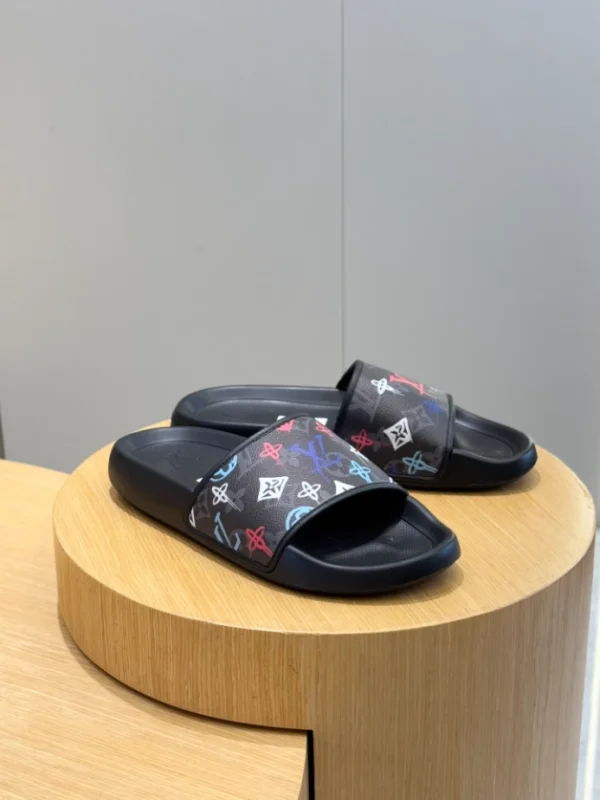 LV Waterfront Mule - S65