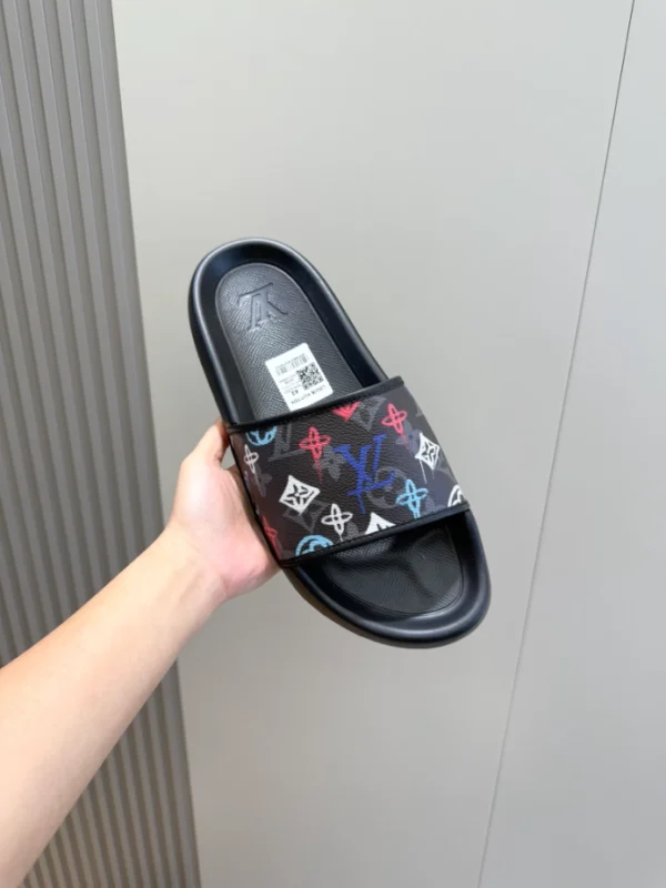 LV Waterfront Mule - S65