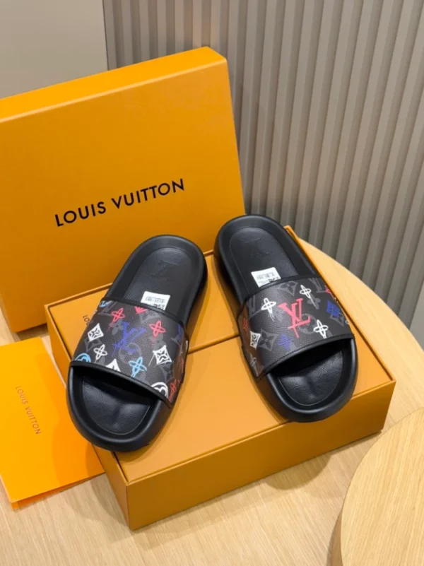 LV Waterfront Mule - S65