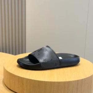 LV Waterfront Mule - S66