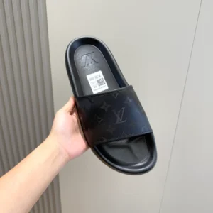 LV Waterfront Mule - S66