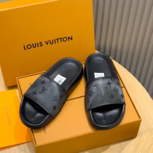 LV Waterfront Mule - S66