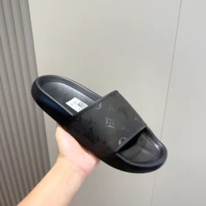 LV Waterfront Mule - S66
