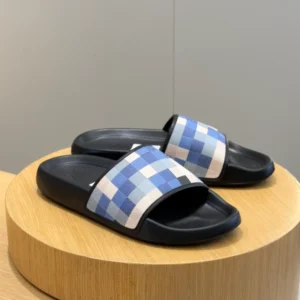 LV Waterfront Mule - S68