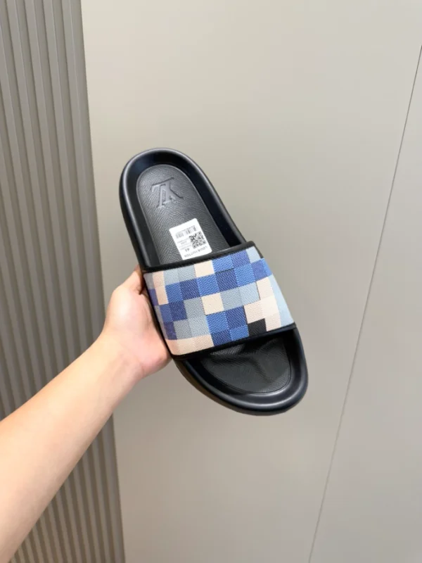 LV Waterfront Mule - S68