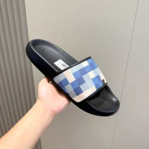 LV Waterfront Mule - S68