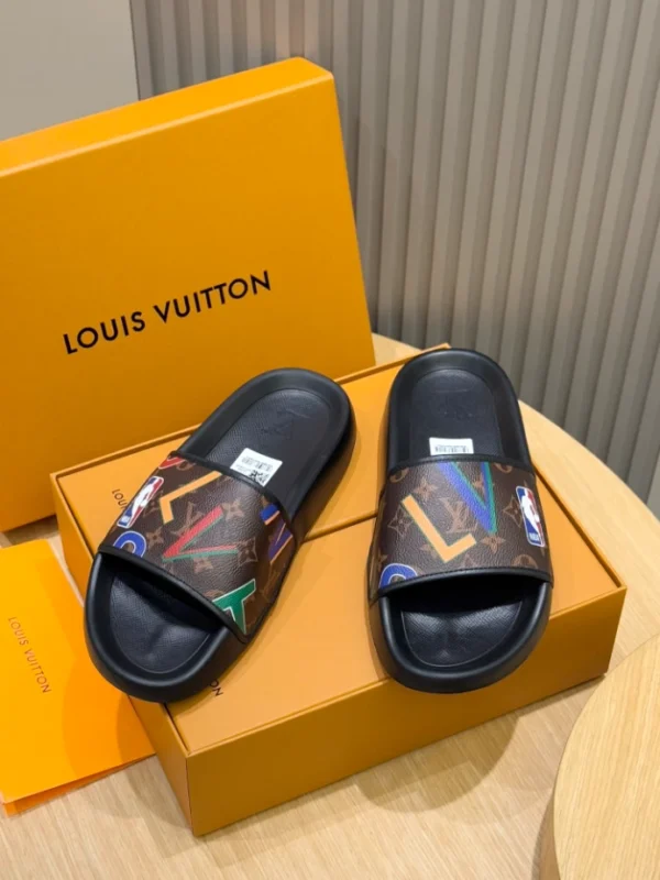 LV Waterfront Mule - S70