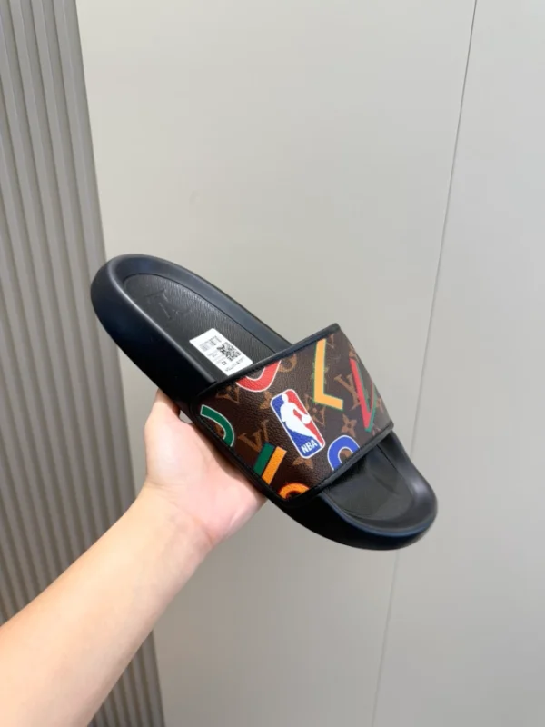 LV Waterfront Mule - S70