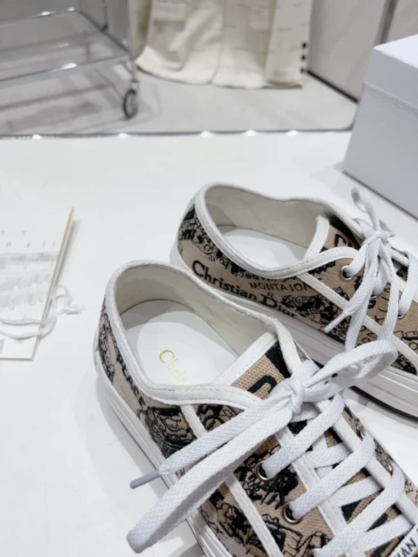 Dior Walk'n'Dior Platform Sneaker - RDS108