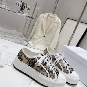 Dior Walk'n'Dior Platform Sneaker - RDS108
