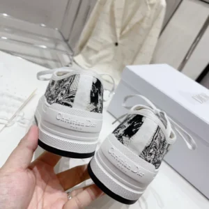 Dior Walk'n'Dior Platform Sneaker - RDS109