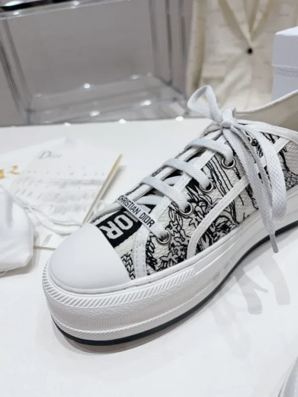 Dior Walk'n'Dior Platform Sneaker - RDS109