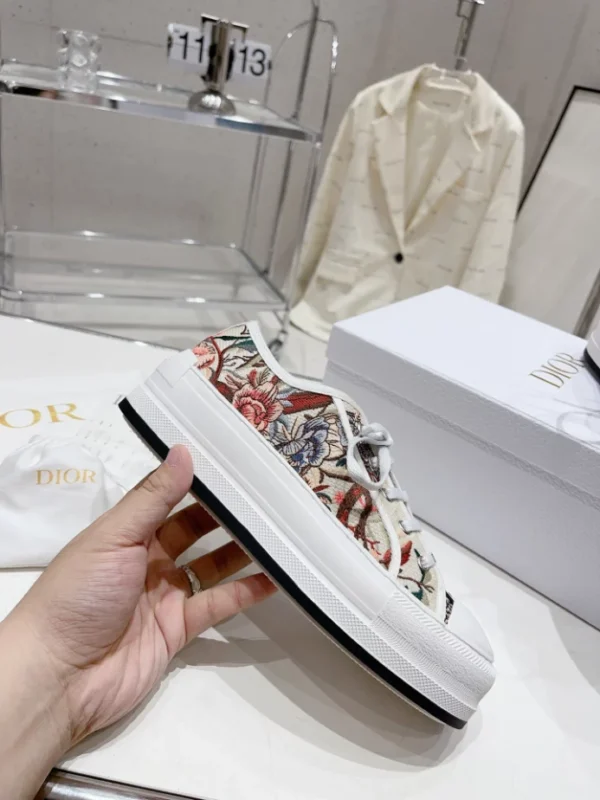Dior Walk'n'Dior Platform Sneaker - RDS110