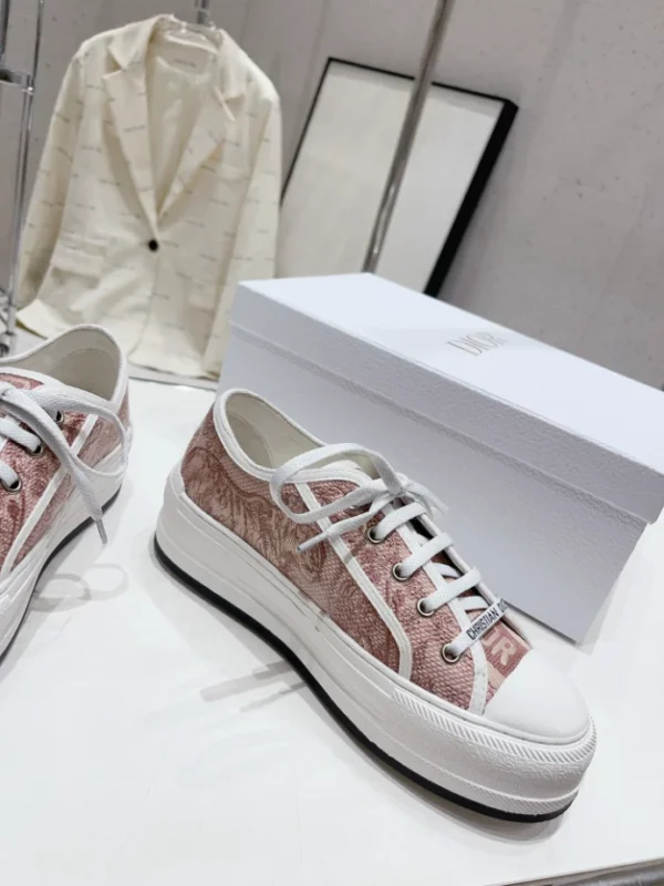 Dior Walk'n'Dior Platform Sneaker - RDS111