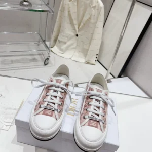 Dior Walk'n'Dior Platform Sneaker - RDS111