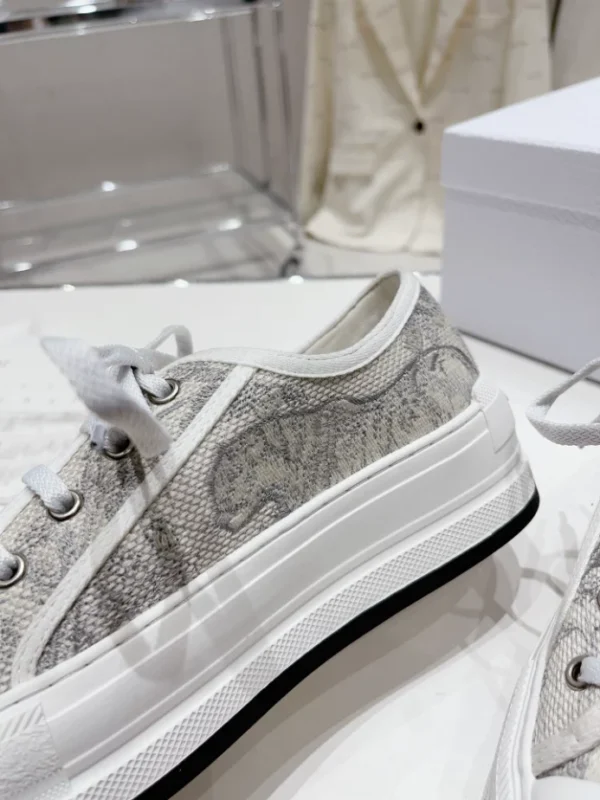 Dior Walk'n'Dior Platform Sneaker - RDS112