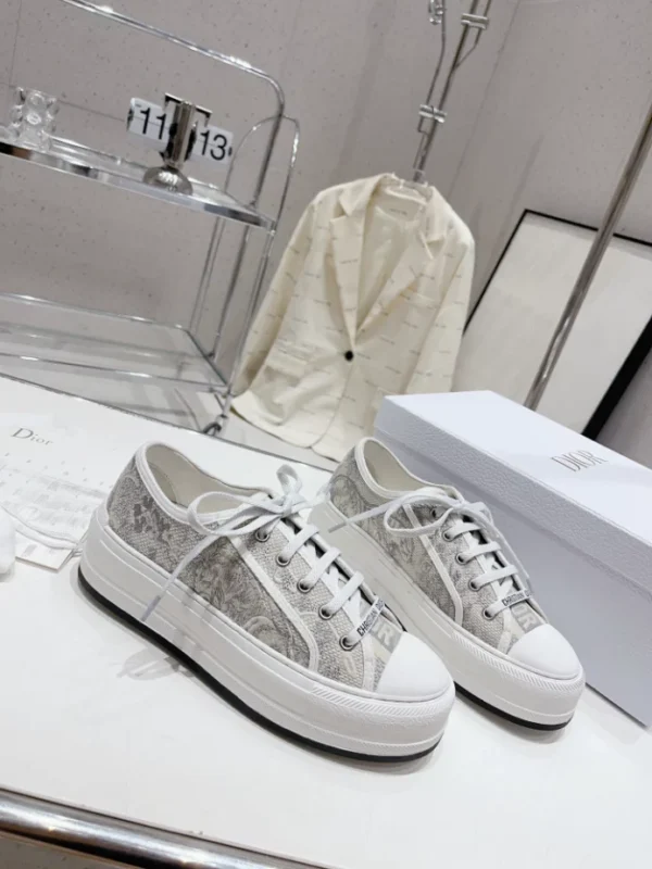 Dior Walk'n'Dior Platform Sneaker - RDS112