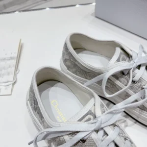 Dior Walk'n'Dior Platform Sneaker - RDS112