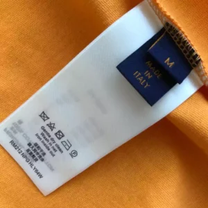 Embossed LV T-Shirt - LRT78