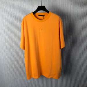 Embossed LV T-Shirt - LRT78