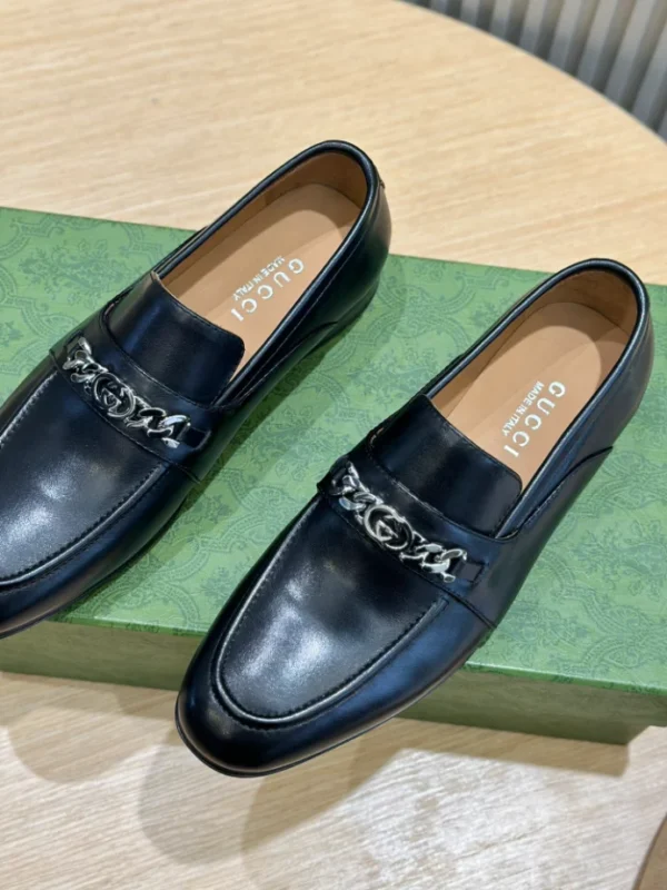 GC Men's Leather Loafers With Interlocking G - RG02