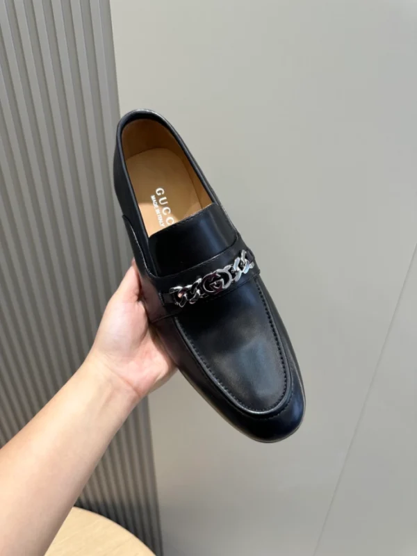 GC Men's Leather Loafers With Interlocking G - RG02